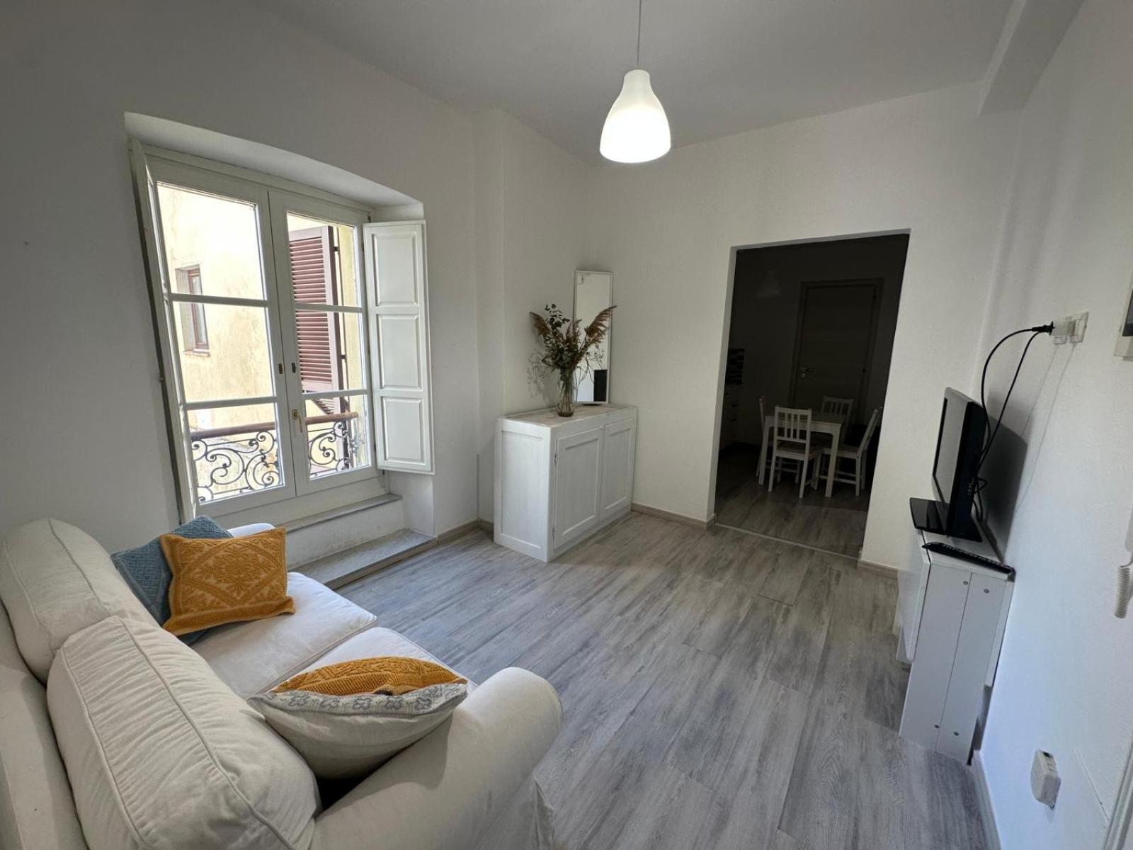 Sant Efisio Cagliari Suite エクステリア 写真